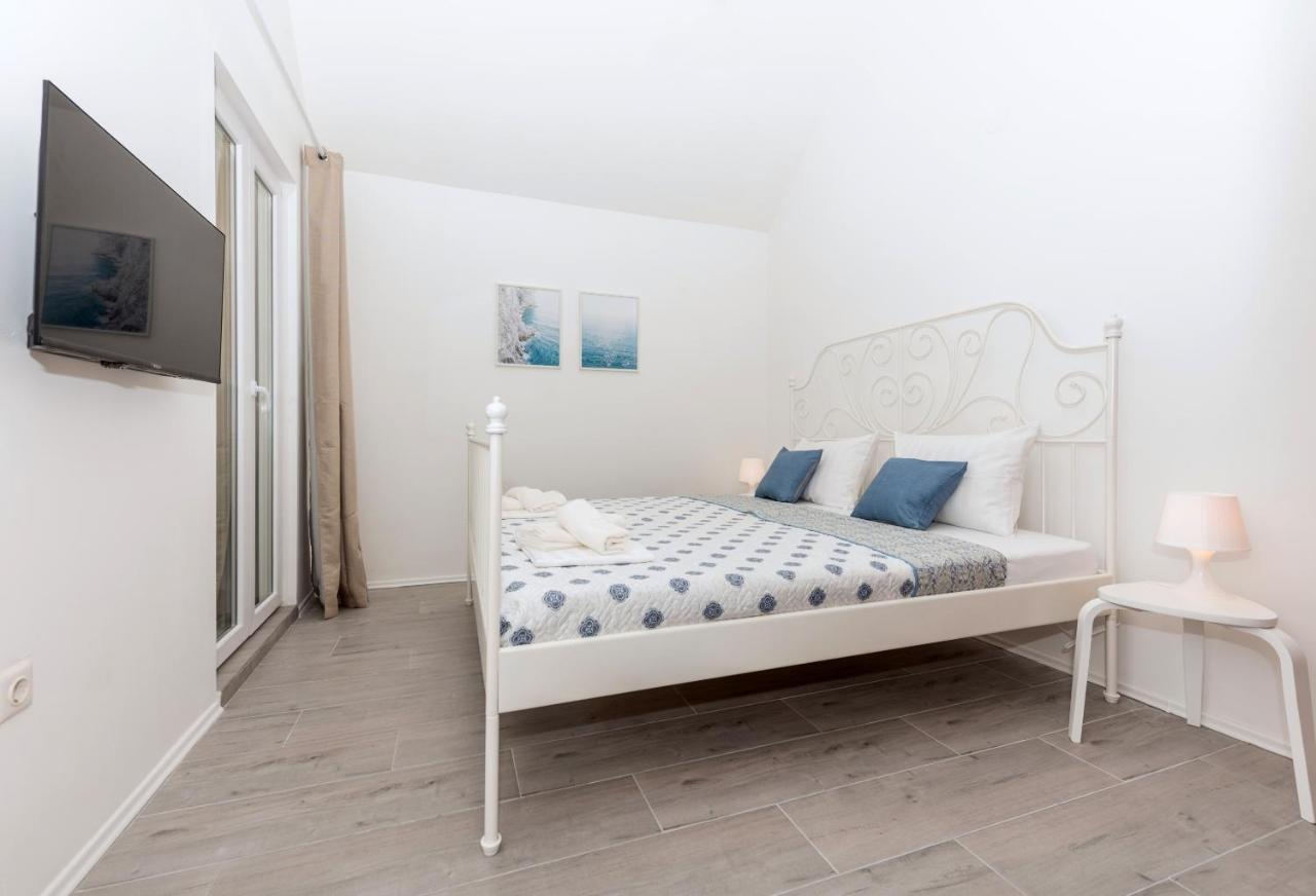 Vista Mare Apartment - 3 Bedroom, Sea View Makarska Buitenkant foto