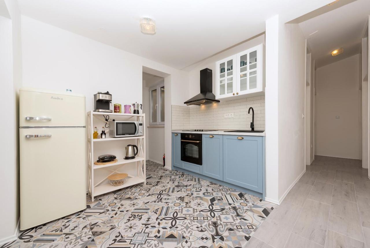 Vista Mare Apartment - 3 Bedroom, Sea View Makarska Buitenkant foto